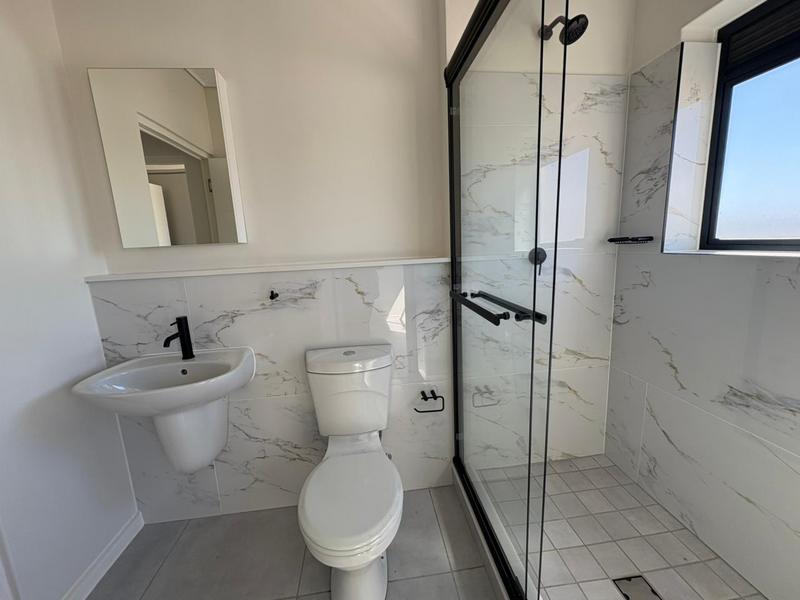 To Let 2 Bedroom Property for Rent in Sandown Western Cape